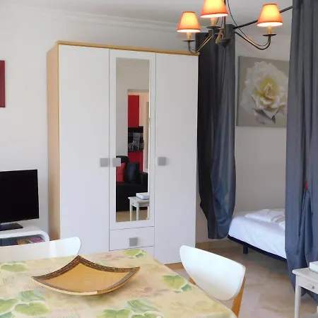 T1 Bis Standing Le Vitoria Climatisation, Proche Plage Apartment Antibes
